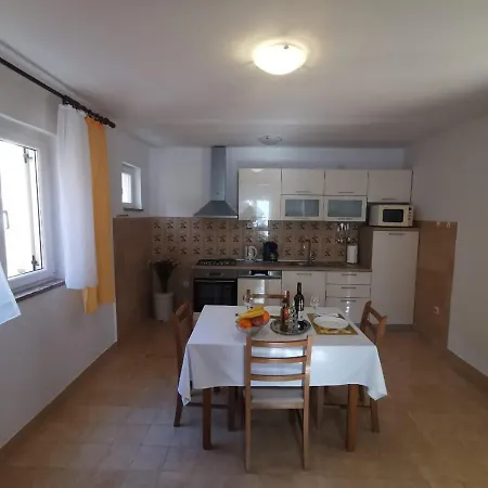 Apartment Ana Kastel Sucurac Exterior photo