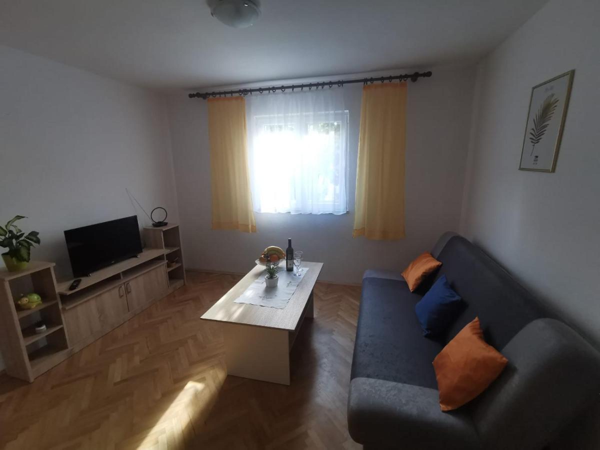 Ana Apartament